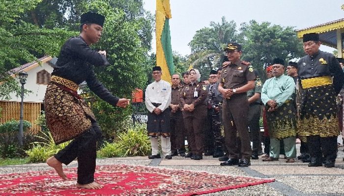 Kajati Riau Resmikan Bilik Damai untuk Penyelesaian Hukum Berbasis Kearifan Lokal