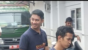 Sidang KDRT Polisi Pekanbaru, Terdakwa Senyum Sapa Teman