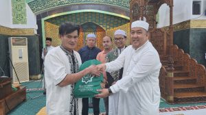 Pria Asal Kalimantan Masuk Islam di Pekanbaru, Ini Alasannya