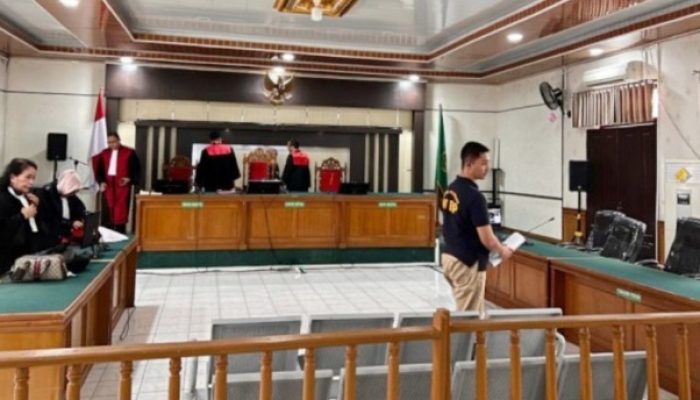 Oknum Polisi Terdakwa KDRT Marah Difoto Takut Diviralkan