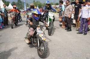 Ratusan Crosser Jajal Medan Adventure Seribu Rumah Gadang