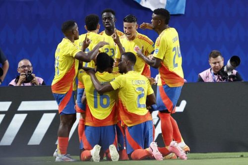 Pemain Timnas Kolombia merayakan gol Jefferson Lerma ke gawang Uruguay di semifinal Copa America 2024. (ist)