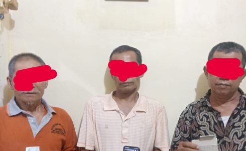 Tiga orang pelaku judi online jenis Togel terjaring Operasi Pekat Singgalang 2024 di Wilkum Polres Sijunjung. (ist)