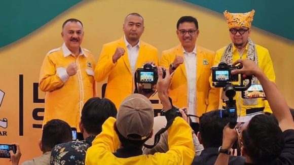 Wakil Gubernur Sumatra Barat, Audy Joinaldy, kini resmi menjadi anggota Partai Golkar. (Foto: Istimewa)