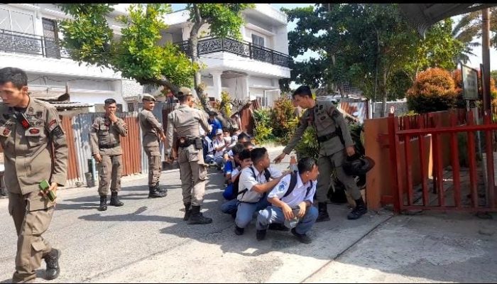 Keluyuran, 33 Pelajar Ditertibkan Satpol PP Padang