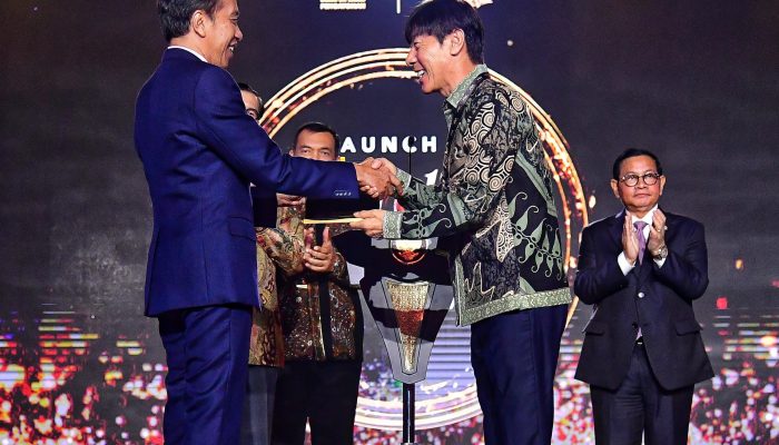 Berkontribusi Besar untuk Indonesia, Shin Tae-yong Dapat Golden Visa dari Presiden Jokowi