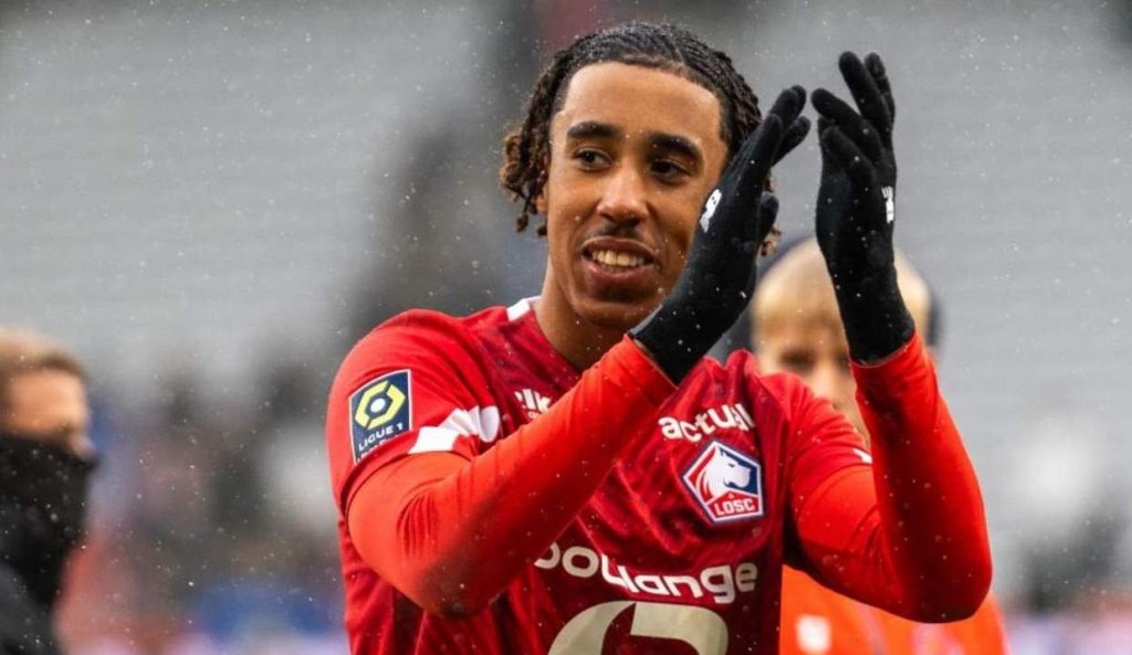 Leny Yoro Semakin Dekat ke Manchester United, Segini Harganya!
