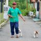 Masyarakat yang membawa hewan peliharaannya di Padang Panjang agar di vaksinasi rabies. (Foto: Diskominfo)