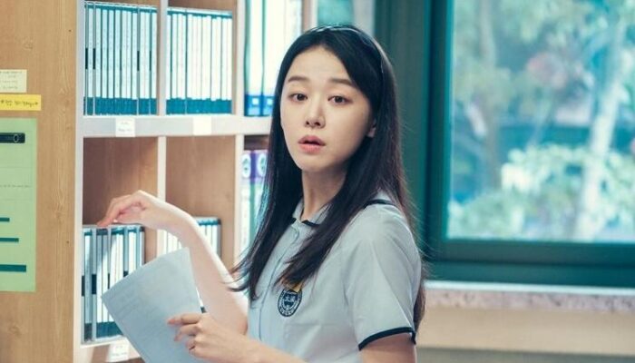 Kim Ji Suk dan Lee Joo Myung Resmi Berpacaran!