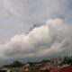 Gunung Marapi yang terletak di Kabupaten Tanahdatar dan Agam, Provinsi Sumatera Barat, mengalami erupsi pada pukul 12:40 WIB, Rabu (21/8/2024). (ist)