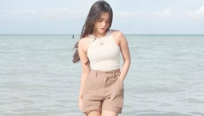 Warganet Memuji Penampilan Fujianti Utami di Pantai Toronipa: ‘Auranya Cerah Banget!’