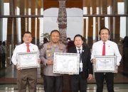 Ini Alasan Lengkapi Beri Polda Riau 3 Penghargaan