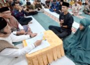 Dua Warga Pekanbaru Resmi Masuk Islam di Masjid Agung Annur Riau