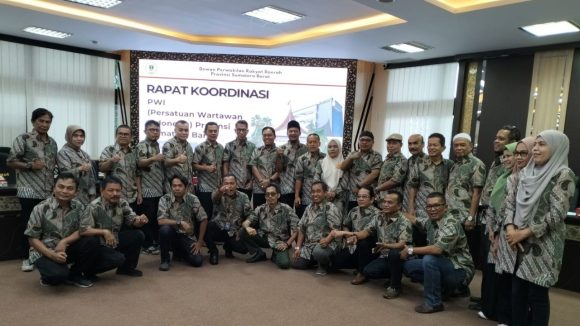 Rapat koordinasi PWI Sumbar. (Foto: Istimewa)