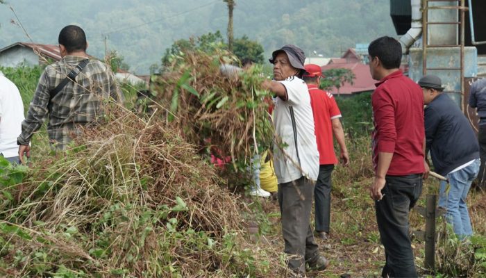 Persiapan Galanggang Arang 2024, Pemko Padang Panjang Bersihkan Stasiun Kereta Api