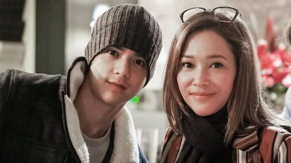 Al Ghazali bersama ibunya, Maia Estianty. (Foto: Istimewa)