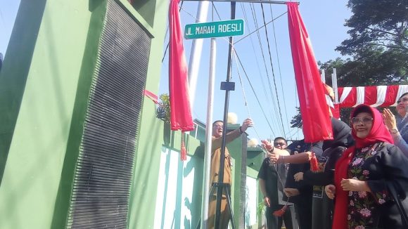 Peresmian Jalan Marah Roesli tersebut di Kota Padang. (Foto: Istimewa)