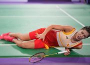 Carolina Marin Cedera: Pilih WO dan Tolak Kursi Roda, Tinggalkan Olimpiade 2024 dengan Kepala Tegak