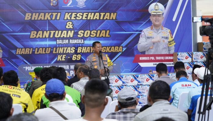 Sambut Hari Lalulintas, Polantas Riau Hadirkan Senyum di Terminal AKAP