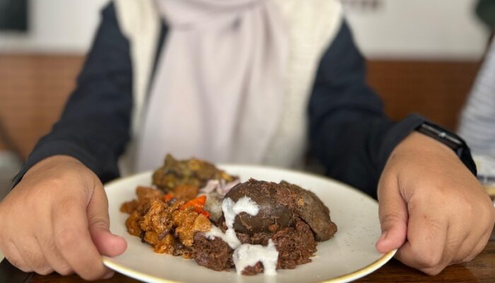Gudeg Mbah Putri Tawarkan Diskon 20% di Gerai Baru Mall SKA Pekanbaru, Jangan Lewatkan!