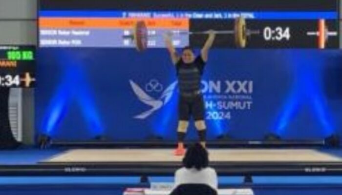 Lifter Putri Riau Maharani Sabet Perak di PON XXI