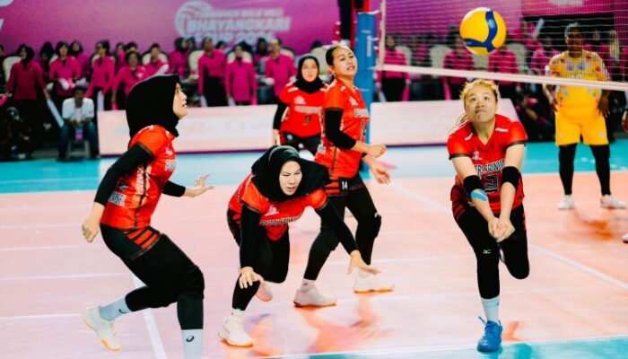 Bhayangkari Sumsel Bersinar di Bhayangkari Cup 2024, Ny Putri Edi Sabet Gelar Best Setter