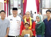 Peraih Medali di PON, Gubernur Sumbar Mahyeldi Siapkan Tempat di BUMD dan Dinas Terkait