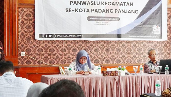 Cegah Risiko Anggaran, Bawaslu Padang Panjang Gelar Bimtek untuk Panwascam