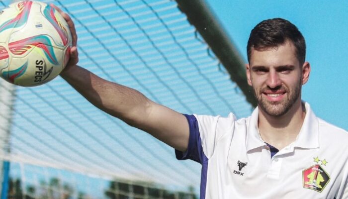 Cerita Kiper Asal Brasil Leonardo Navacchio, Akui Ketatnya Persaingan Liga 1