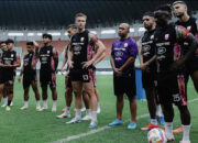 Duel Tim Terluka, Persis Solo dan Semen Padang Berjuang Lepas dari Zona Merah