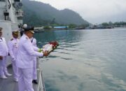 Pimpin Upacara Tabur Bunga di KRI Kala Hitam, Andree: Laut Simbol Kedaulatan Negara