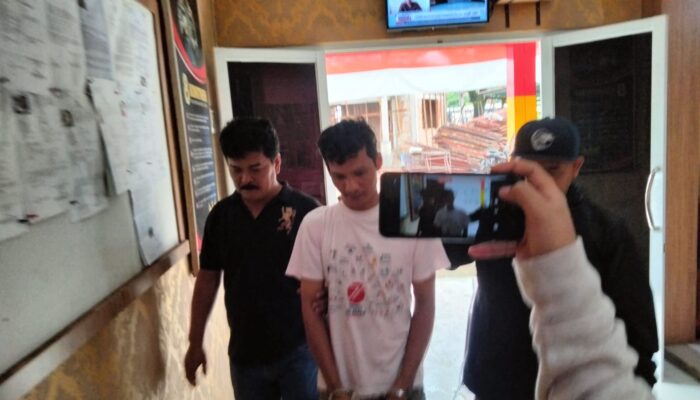 Pelaku Penganiayaan Pedagang di Pantai Padang dengan Gitar Ditangkap Polisi