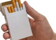 DPR Desak Kemenkes Tinjau Ulang Kebijakan Rokok Polos yang Dinilai Bermasalah