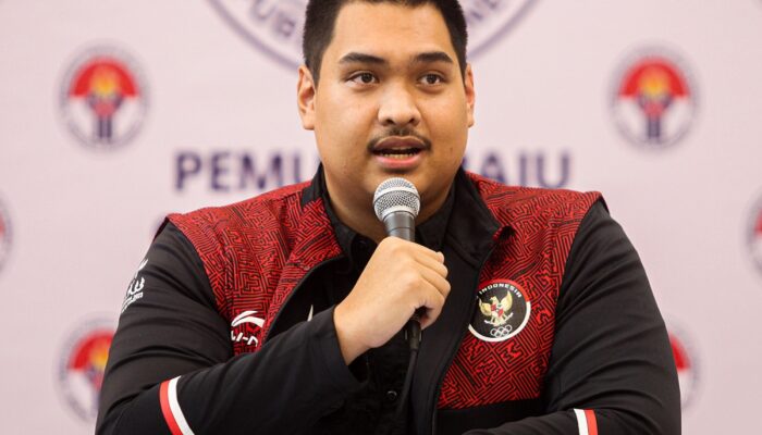 Isu Selingkuh dengan Davina Karamoy, Mantan Menpora Ungkap Kronologi Perceraiannya