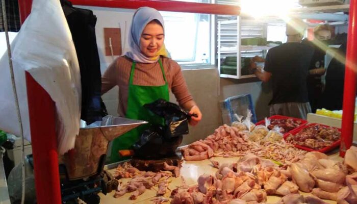 Harga Cabai, Bawang dan Ayam Turun Awal September