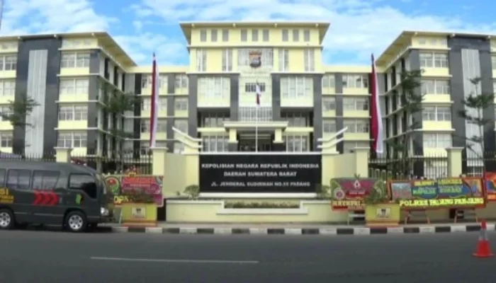 Polda Sumbar Aktifkan Patroli Siber untuk Cegah Hoaks Selama Pilkada 2024