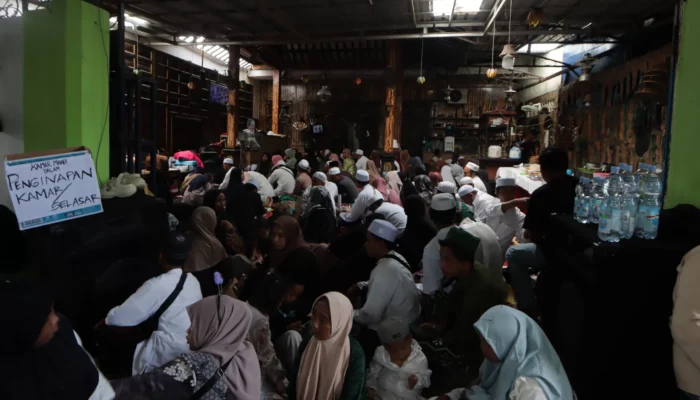 Pedagang dan Warga Raih Rezeki di Haul Habib Ali bin Muhammad Al Habsyi