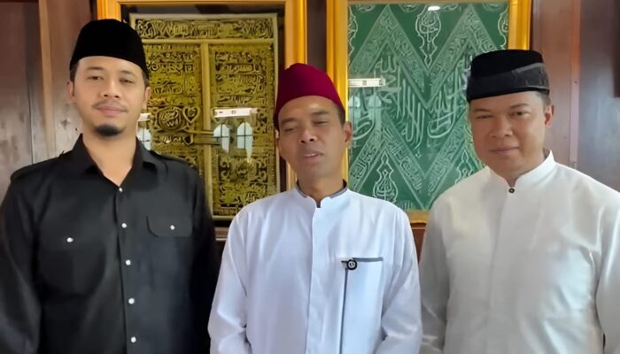 UAS Nyatakan Dukungan untuk Erman Safar dalam Pilkada Bukittinggi 2024