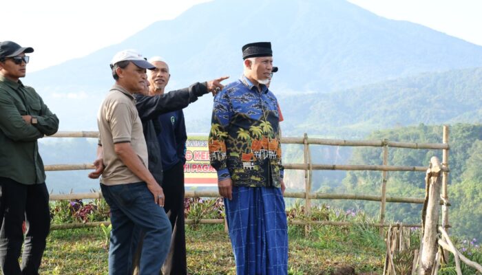 Sembari Kunjungi Tapian Ngarai Tabiang Barasok, Mahyeldi Serap Aspirasi Warga