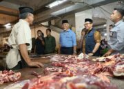 Blusukan ke Pasar Padang Panjang, Mahyeldi Terima Keluhan Pedagang Soal Daging Impor 