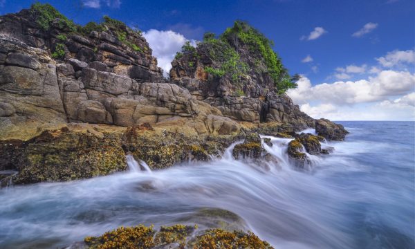 Keindahan Taluak Sikulo, kawasan Pesisir Selatan [Foto: LansekManih_Id]