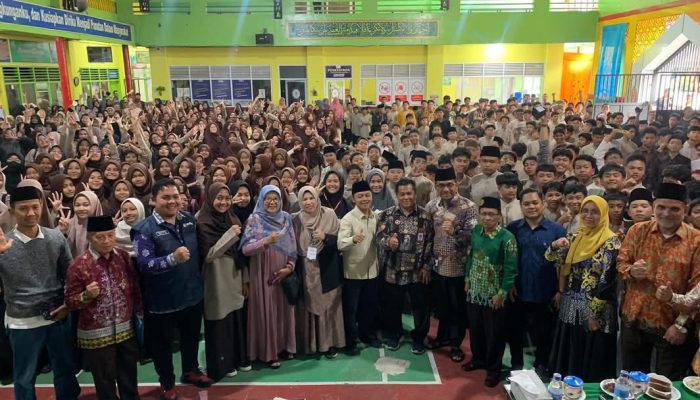 Wamen Dikdasmen Motivasi Santri Kauman Muhammadiyah di Padang Panjang