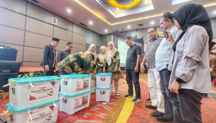 KPU Padang Ingatkan Paslon: Keberatan Hasil Rekapitulasi? Gugat ke MK