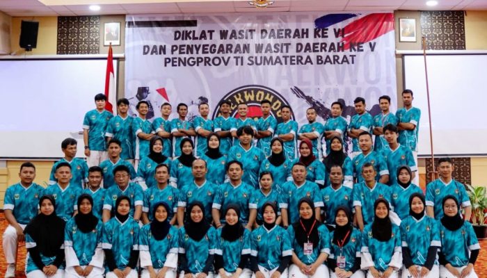 46 Peserta Antusias Ikuti Diklat Wasit Taekwondo Sumbar 2024