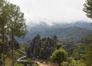 Geosite Batu Runcing: Destinasi Wisata Baru yang Memukau di Sawahlunto
