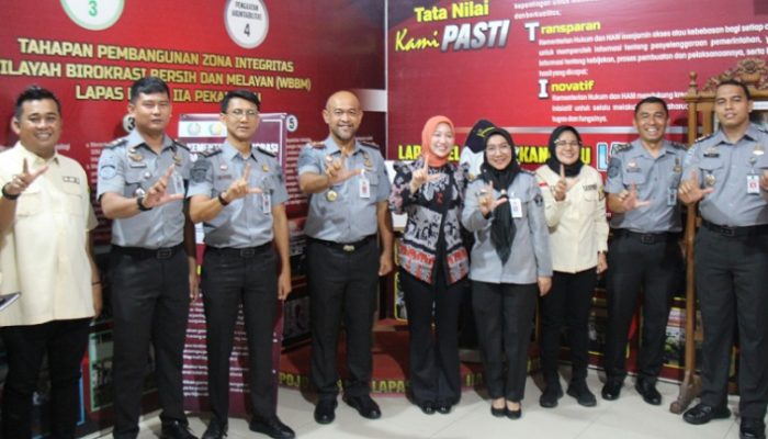 Anggota Komisi IX DPR RI Kunjungi Lapas Pekanbaru, Ini Prihalnya