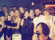 Taylor Swift Rayakan Ulang Tahun ke-35 dengan Pesta Megah dan Pencapaian Rekor