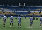 Natal di Perantauan, Skuat Persib Bandung Tetap Jaga Tradisi dan Semangat