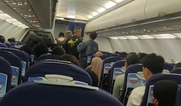 Beginilah suasana di dalam Super Air Jet IU 914 dengan rute Jakarta-Pekanbaru pada Kamis, 26 Desember 2024.(istl