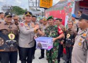 Kapolda Riau dan Alumni Lemhanas Beri Dukungan Moril untuk Petugas Posko Nataru